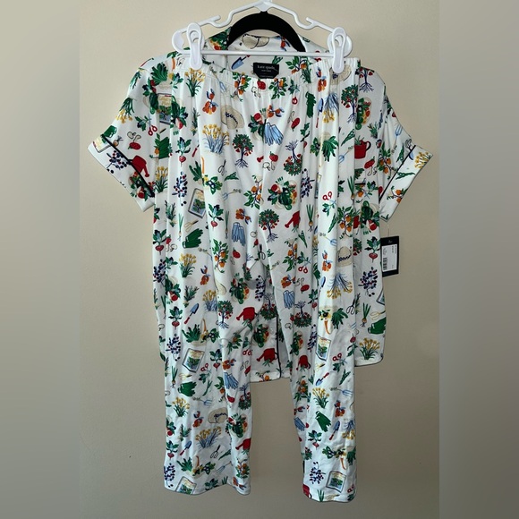 NEW Kate Spade Gardening Print Pajamas Size Small Short Sleeves Cropped Bottoms - Picture 1 of 6